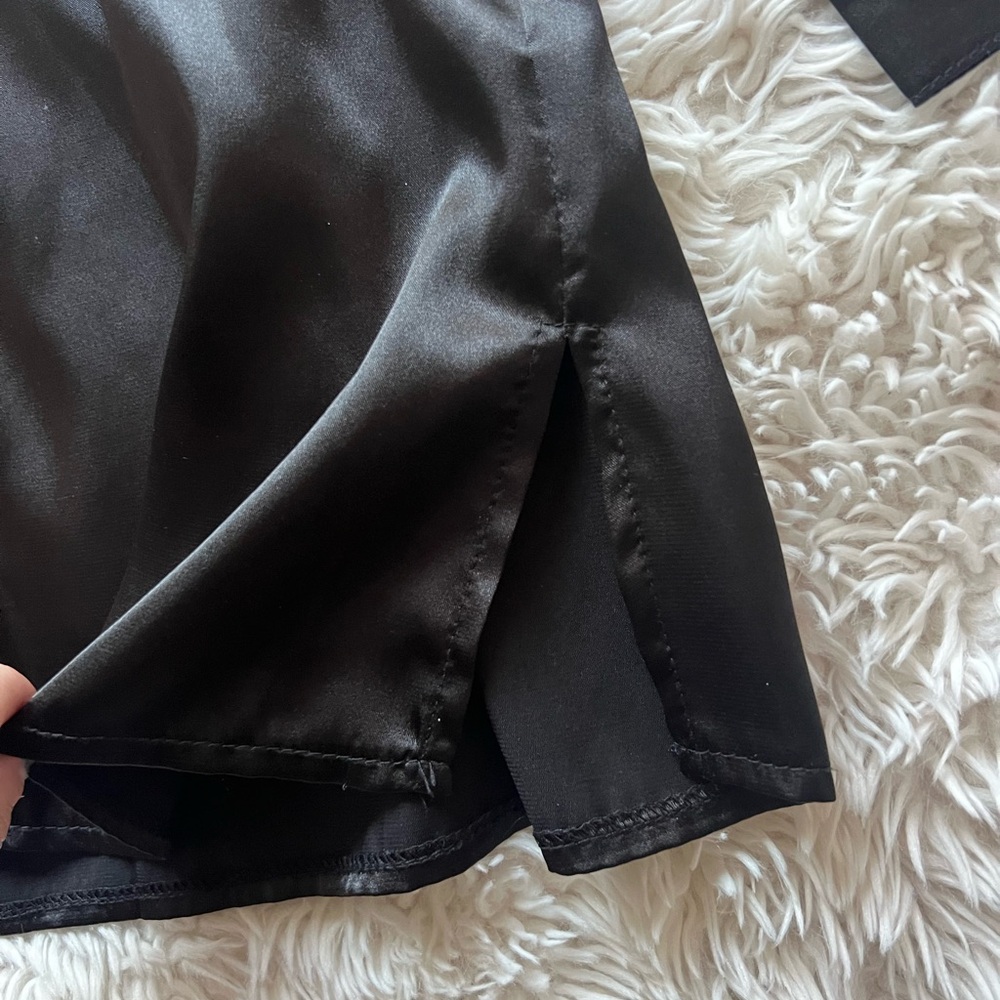 Princess Polly 90210 Black Satin Dress - Picture 8 of 10
